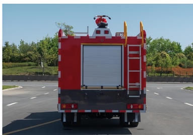 Huashen 4WD 3.9 m³ Water Tank Fire Truck — detail 3