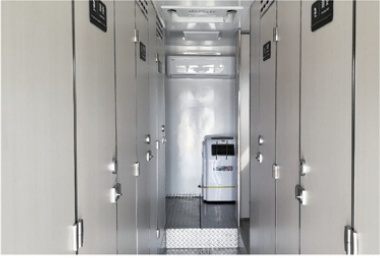 Mobile Toilet Truck — detail 1